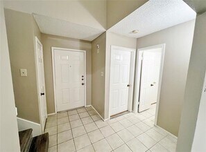 1611 Brentwood Dr in Irving, TX - Building Photo - Building Photo