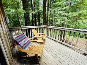 75 Fern Rd in Pescadero, CA - Building Photo - Building Photo