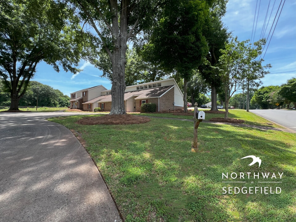 Northway at Sedgefield in Shelby, NC - Building Photo