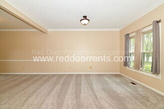 12854 S Fleetwood Dr in Carmel, IN - Building Photo - Building Photo