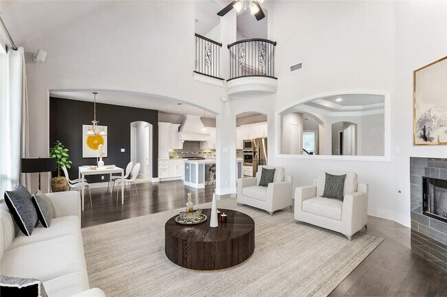 1304 Damsel Caitlyn Dr in The Colony, TX - Foto de edificio - Building Photo