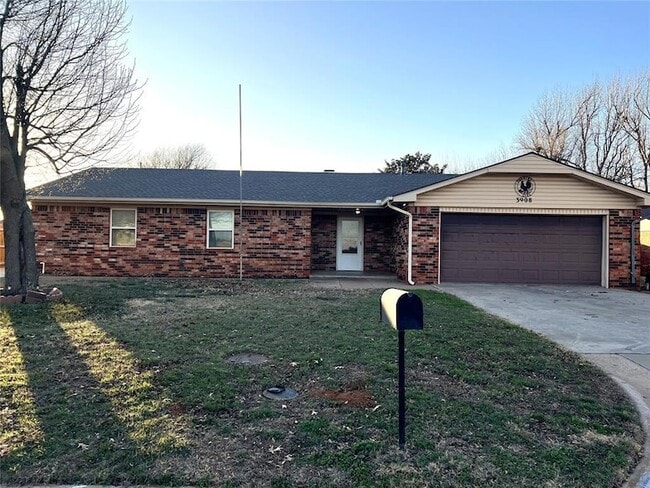 3908 Hickory Stick Dr in Chickasha, OK - Foto de edificio - Building Photo