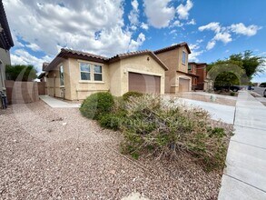 7991 S Dolphin Way in Tucson, AZ - Building Photo - Building Photo
