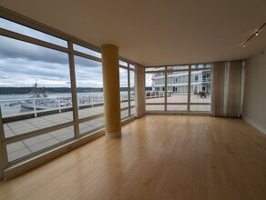 360 Washington Ave in Bremerton, WA - Building Photo - Building Photo