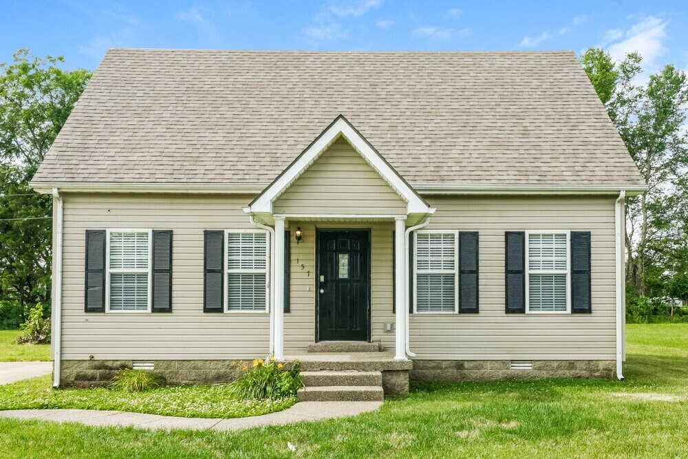 157 Agin Way in Milton, KY - Building Photo