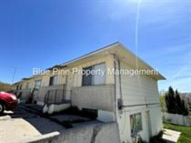 property at 1151 E Cedar St