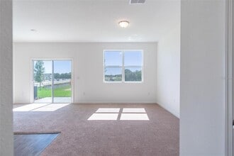 382 Madison Dr in Davenport, FL - Building Photo - Building Photo