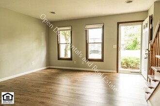 5020 Vermont Ln in Fort Wayne, IN - Building Photo - Building Photo