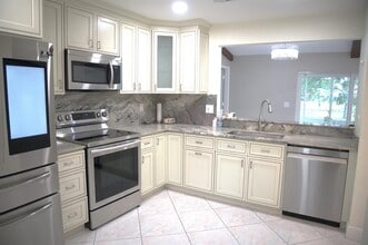 9746 Lancaster Pl in Boca Raton, FL - Foto de edificio - Building Photo