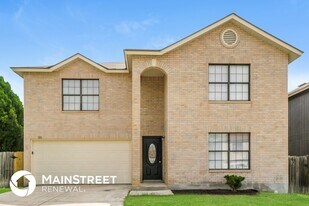 326 Benetton Dr in San Antonio, TX - Building Photo