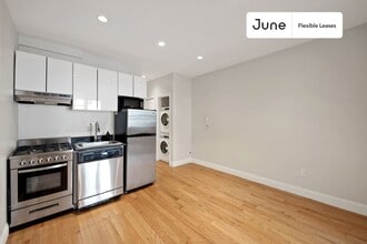 20 Avenue A in New York, NY - Building Photo - Building Photo