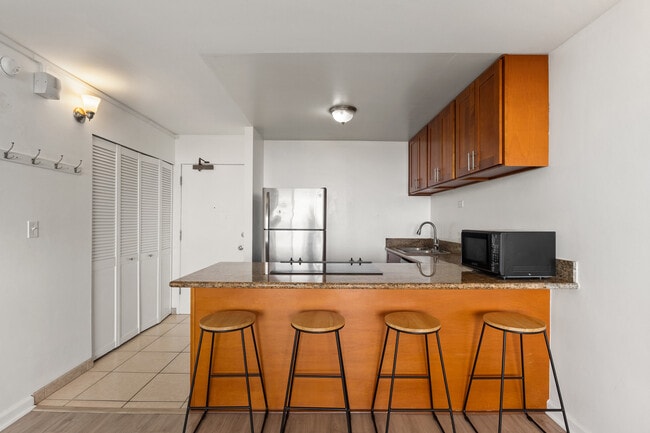property at 3045 Ala Napuaa Pl