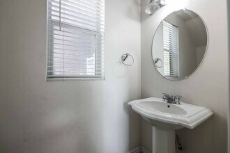 1678 Summer Blush Ave in Las Vegas, NV - Building Photo - Building Photo