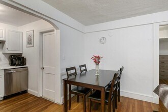 20 Claflin Rd, Unit A in Brookline, MA - Building Photo - Building Photo