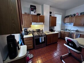 2531 N Sacramento Ave, Unit Top Floor in Chicago, IL - Building Photo - Building Photo