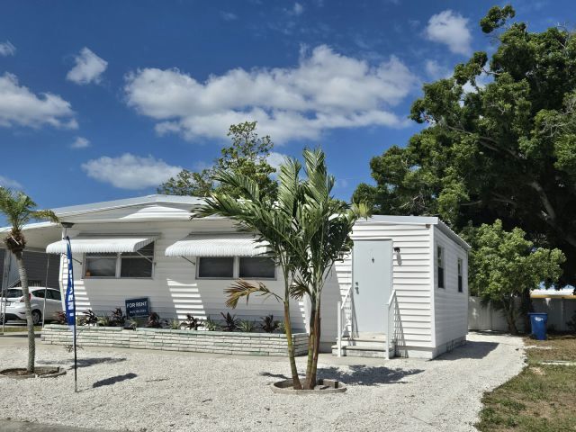 property at 5027 4th St W