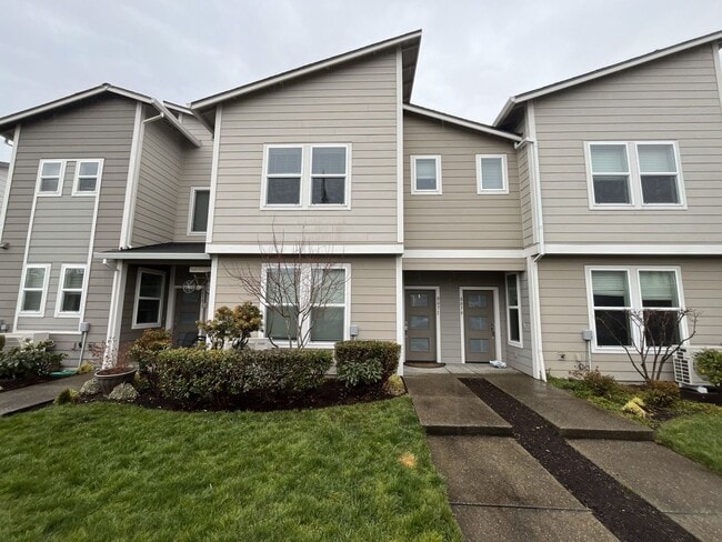 property at 8071 SE Engelmann St