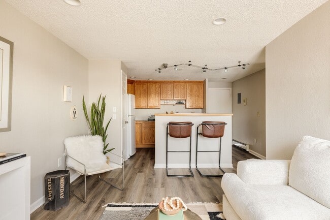 property at 1008 Corona St