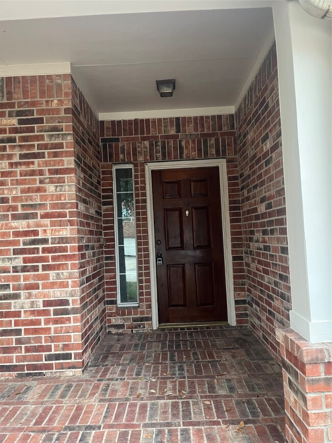 20714 Cypress Green Ln