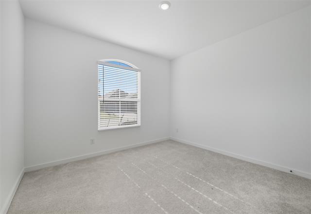 3017 Lusitano Rd in Providence Village, TX - Foto de edificio - Building Photo
