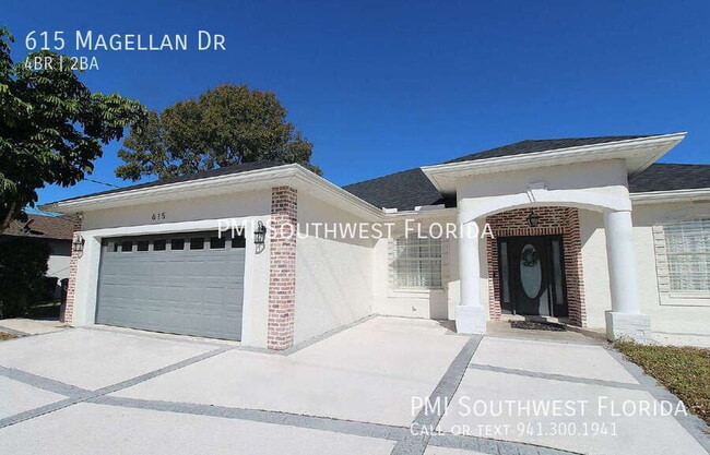 615 Magellan Dr in Sarasota, FL - Building Photo - Building Photo