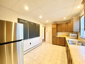 1147 Cherry St in Danville, PA - Building Photo