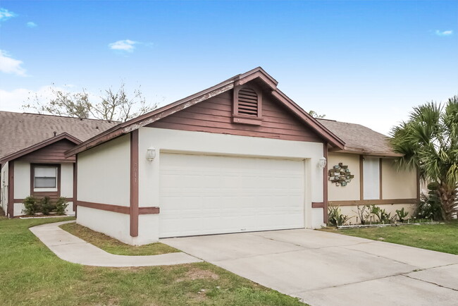 property at 8611 Drayton Ct