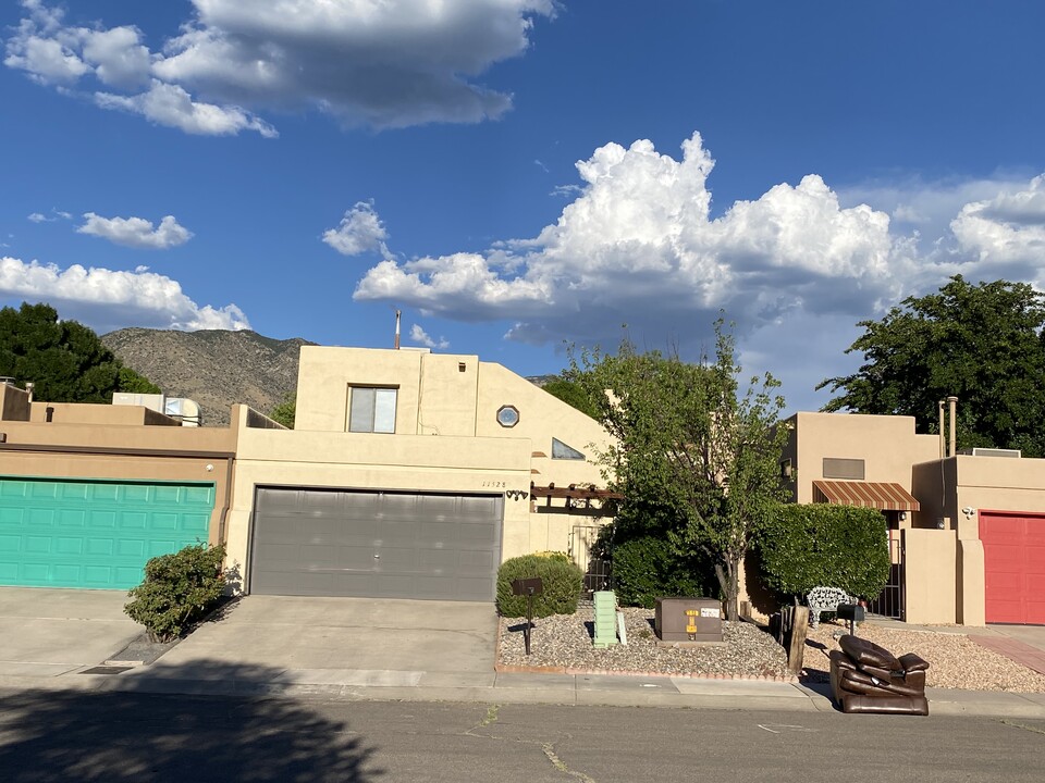 11528 Lawson Ct NE in Albuquerque, NM - Building Photo