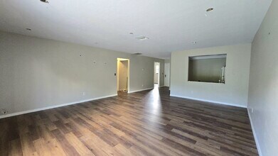 3313 Skyline Blvd in Cape Coral, FL - Building Photo - Building Photo