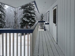 1183 O'Neal Rd in North Pole, AK - Building Photo - Building Photo