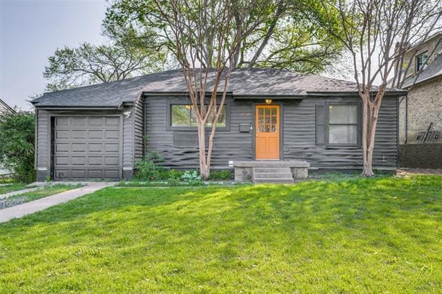 8728 Glencrest Ln in Dallas, TX - Building Photo