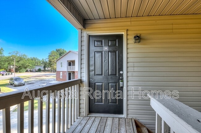 property at 34 Conifer Ct