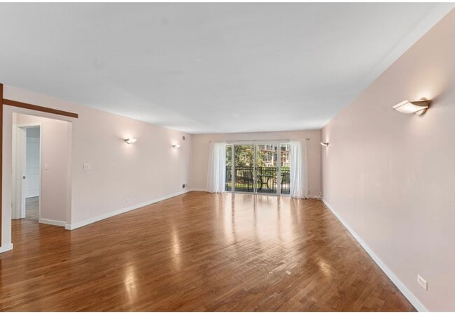 property at 5400 Carriageway Dr