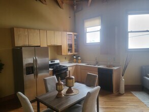 Hendrie Lofts in Detroit, MI - Foto de edificio - Building Photo