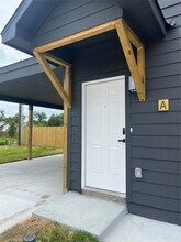 8605 Wileyvale Rd in Houston, TX - Building Photo - Building Photo