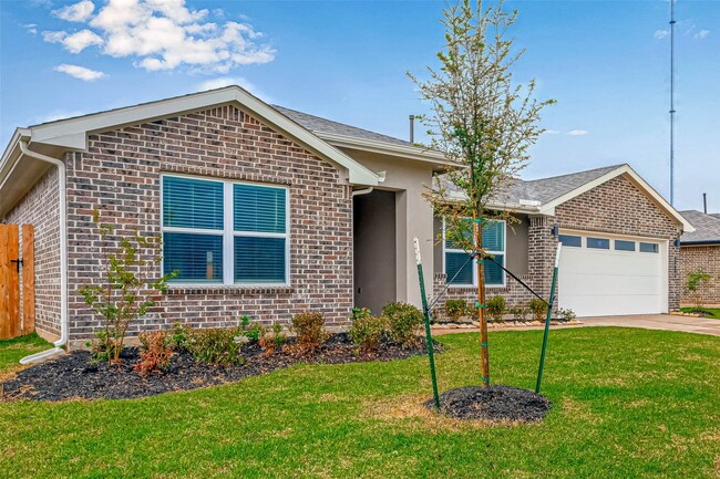 property at 3418 Lake Landing Ln