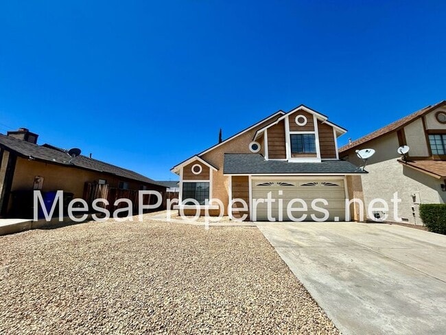 12346 Mt Baldy Dr in Victorville, CA - Building Photo - Building Photo