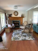 218 Washington St in Saratoga Springs, NY - Building Photo - Building Photo