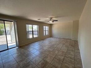 3911 S 100th Glen in Tolleson, AZ - Building Photo - Building Photo
