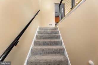71 Chambord Ct in Hamilton Township, NJ - Building Photo - Building Photo