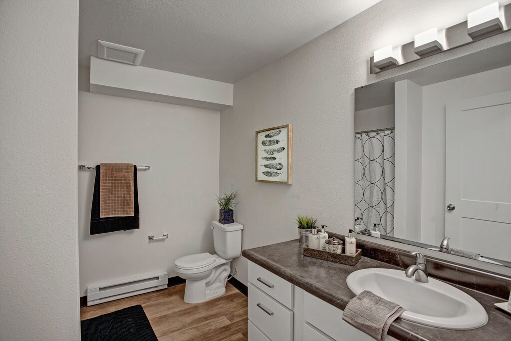 Heatherstone Apartments Kennewick, WA Apartments