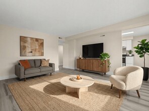 Creekside Apartments in Issaquah, WA - Foto de edificio - Building Photo