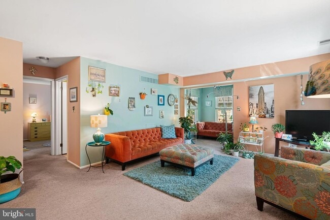 property at 4300 Dearborn Cir