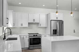 3906 Crosswinds Ct in Anacortes, WA - Building Photo - Building Photo