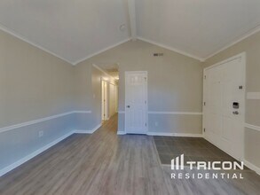 4100 Steele Oaks Dr in Charlotte, NC - Building Photo - Building Photo