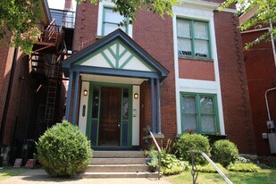 1003 S 1st St in Louisville, KY - Building Photo