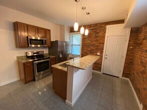 888-890 Hunter Ave in Columbus, OH - Building Photo - Building Photo