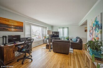110 Plum Tree Rd in Deerfield, IL - Building Photo - Building Photo