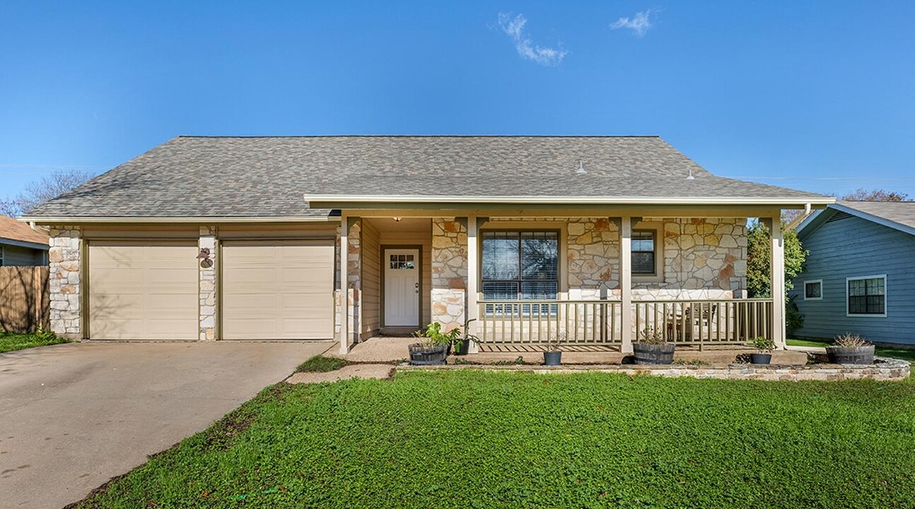 3110 Monument Dr in Round Rock, TX - Building Photo