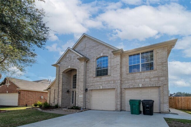 15123 Snow Hill Ct in Sugar Land, TX - Building Photo - Building Photo